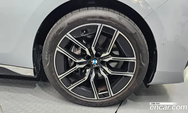 BMW 7 серия 2024 3.0 автомат (гидро), миниатюра 7 BMW 7 серия 2024 3.0 автомат (гидро), миниатюра 7