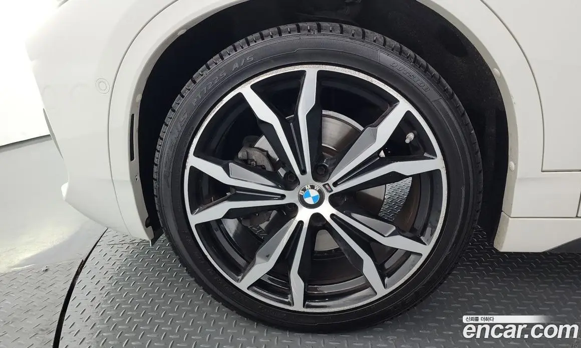 BMW X2 2019 2.0 автомат (гидро), фото 5 BMW X2 2019 2.0 автомат (гидро), фото 5