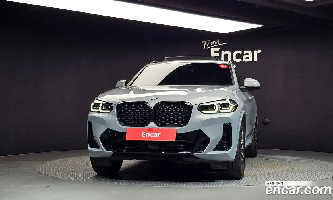 BMW X4 2024 2.0 автомат (гидро), фото 3 BMW X4 2024 2.0 автомат (гидро), фото 3