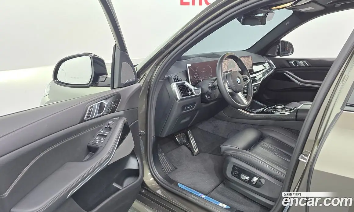 BMW X5 2025 3.0 автомат (гидро), фото 13