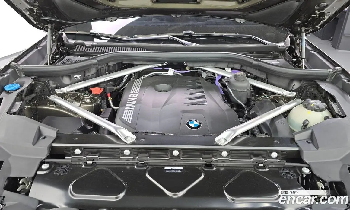 BMW X5 2025 3.0 автомат (гидро), фото 6