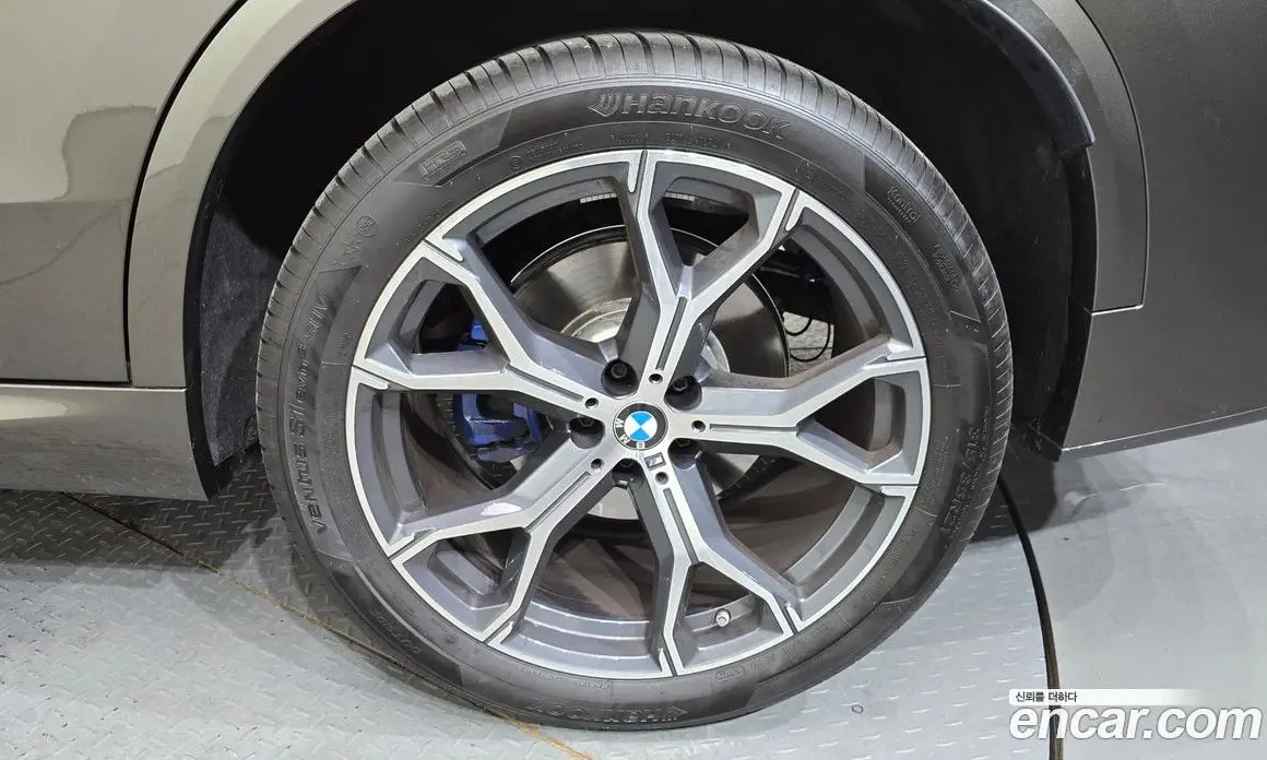 BMW X5 2025 3.0 автомат (гидро), фото 7