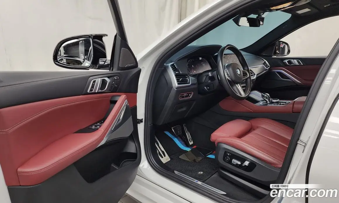 BMW X6 2021 3.0 автомат (гидро), фото 13