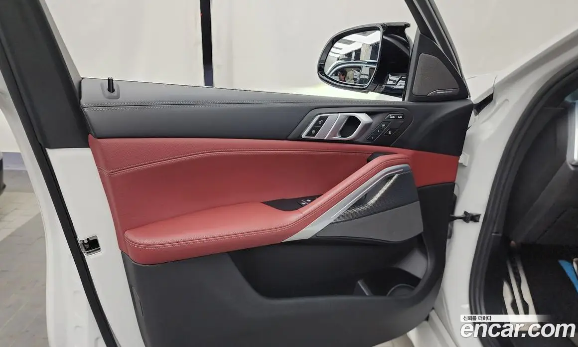 BMW X6 2021 3.0 автомат (гидро), фото 14