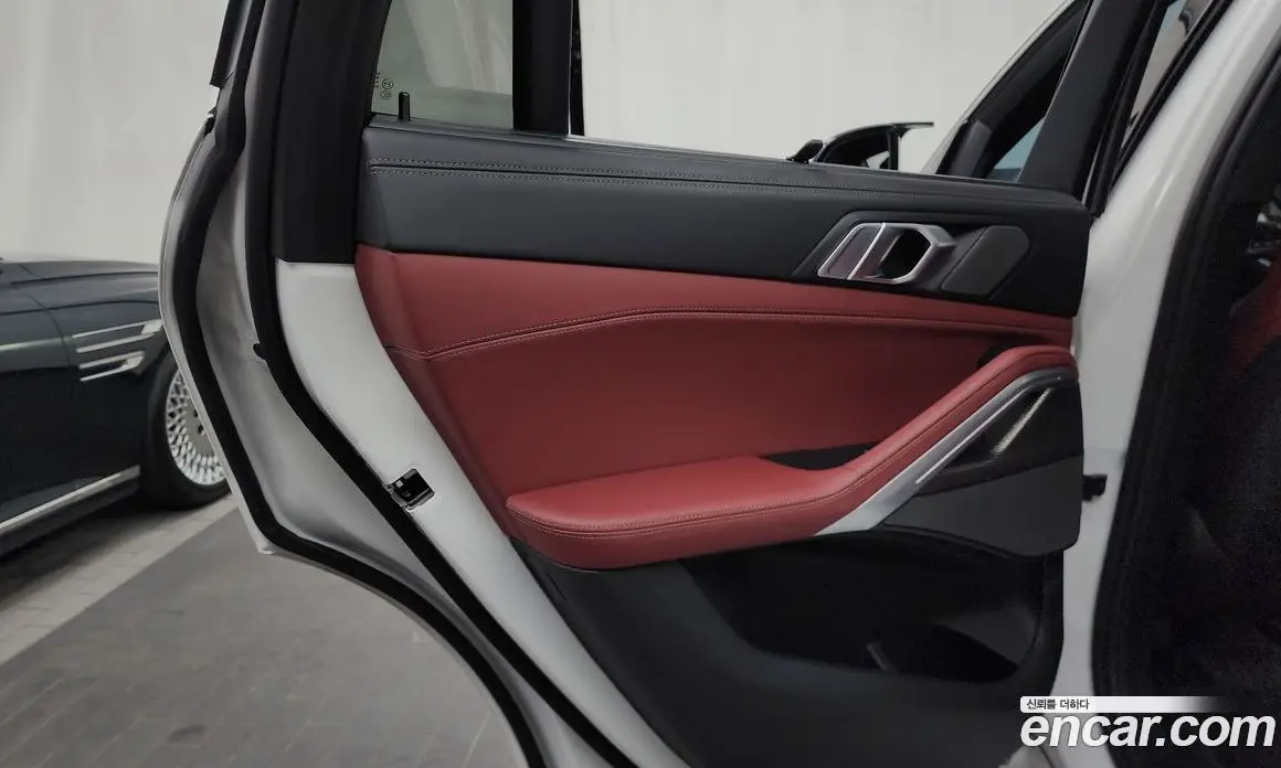 BMW X6 2021 3.0 автомат (гидро), фото 15
