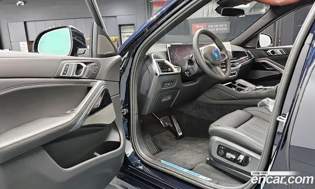 BMW X6 2026 3.0 автомат (гидро), миниатюра 12