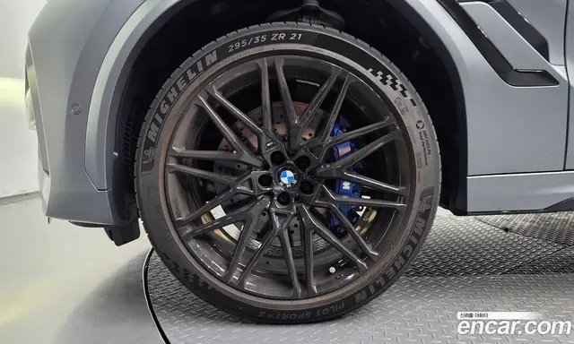 BMW X6M 2025 4.4 автомат (гидро), миниатюра 4 BMW X6M 2025 4.4 автомат (гидро), миниатюра 4
