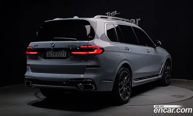 BMW X7 2025 3.0 автомат (гидро), миниатюра 2