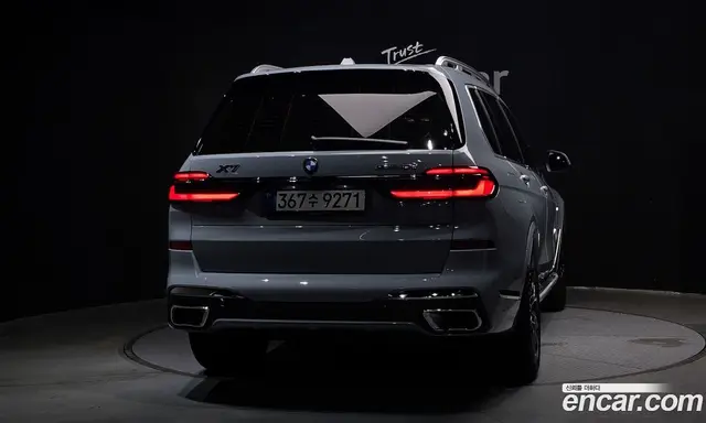 BMW X7 2025 3.0 автомат (гидро), миниатюра 4
