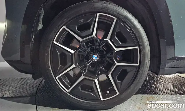 BMW XM 2025 4.4 автомат (гидро), миниатюра 5 BMW XM 2025 4.4 автомат (гидро), миниатюра 5