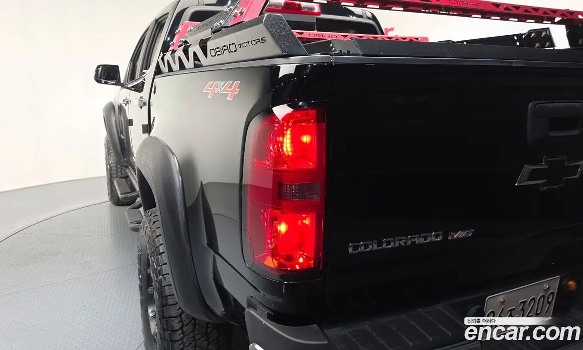 Chevrolet Colorado 2020 3.6 автомат (гидро), фото 9
