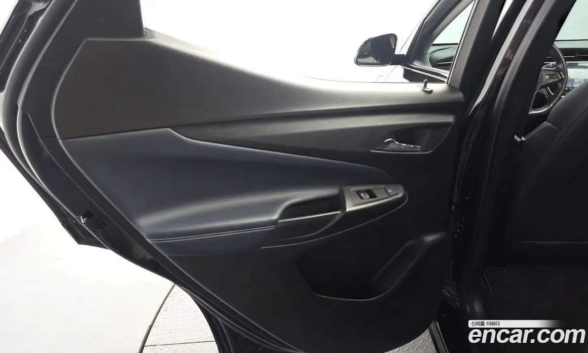 Chevrolet 볼트 EUV 2022 0.2 автомат (гидро), фото 15 Chevrolet 볼트 EUV 2022 0.2 автомат (гидро), фото 15