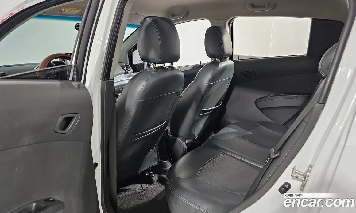 Chevrolet Spark 2014 1.0 автомат (гидро), фото 17 Chevrolet Spark 2014 1.0 автомат (гидро), фото 17
