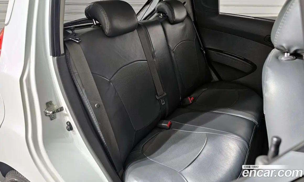 Chevrolet Spark 2014 1.0 автомат (гидро), фото 18 Chevrolet Spark 2014 1.0 автомат (гидро), фото 18