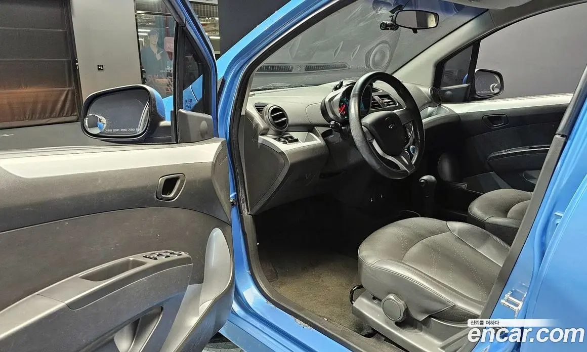 Chevrolet Spark 2014 1.0 автомат (гидро), фото 13