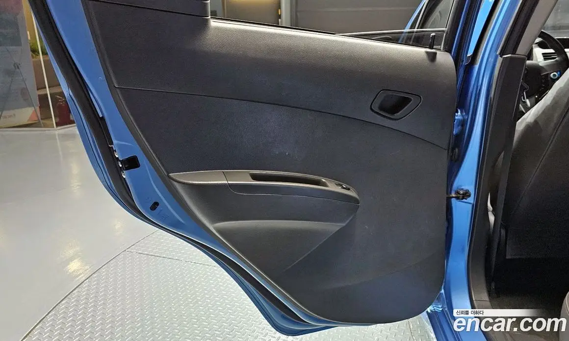Chevrolet Spark 2014 1.0 автомат (гидро), фото 15