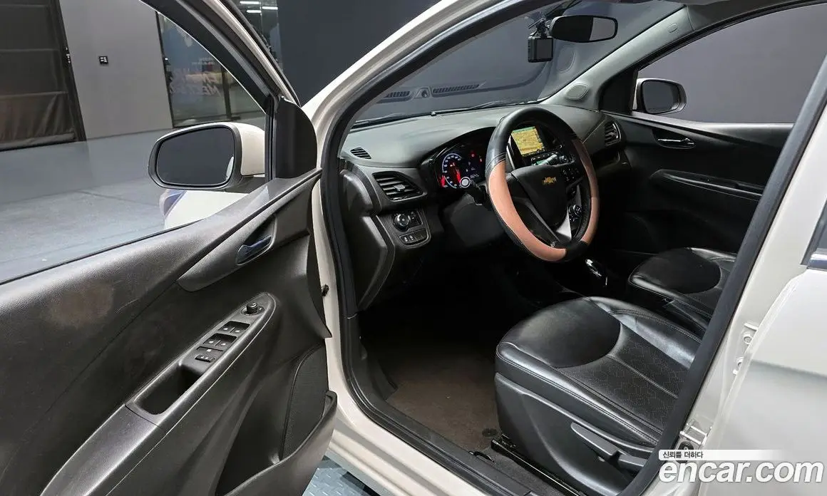 Chevrolet Spark 2016 1.0 автомат (гидро), фото 13 Chevrolet Spark 2016 1.0 автомат (гидро), фото 13