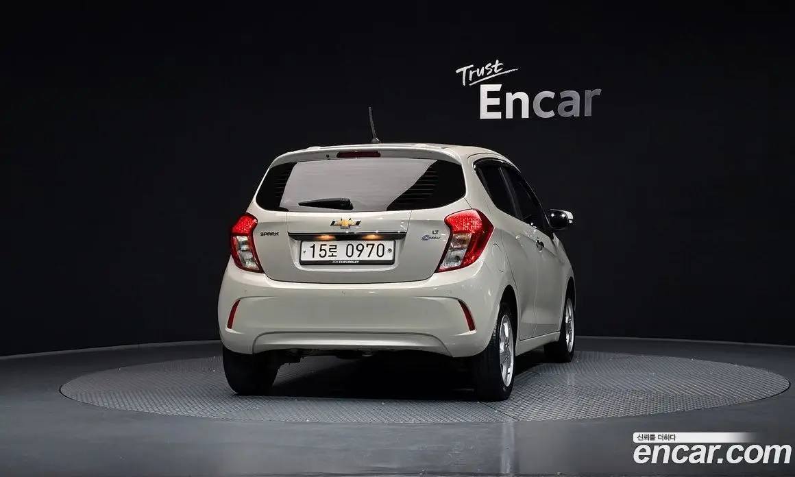 Chevrolet Spark 2016 1.0 автомат (гидро), фото 4 Chevrolet Spark 2016 1.0 автомат (гидро), фото 4