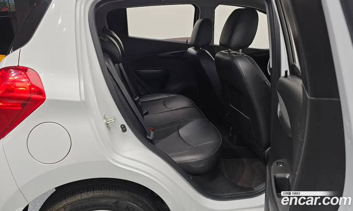 Chevrolet Spark 2016 1.0 автомат (гидро), фото 17