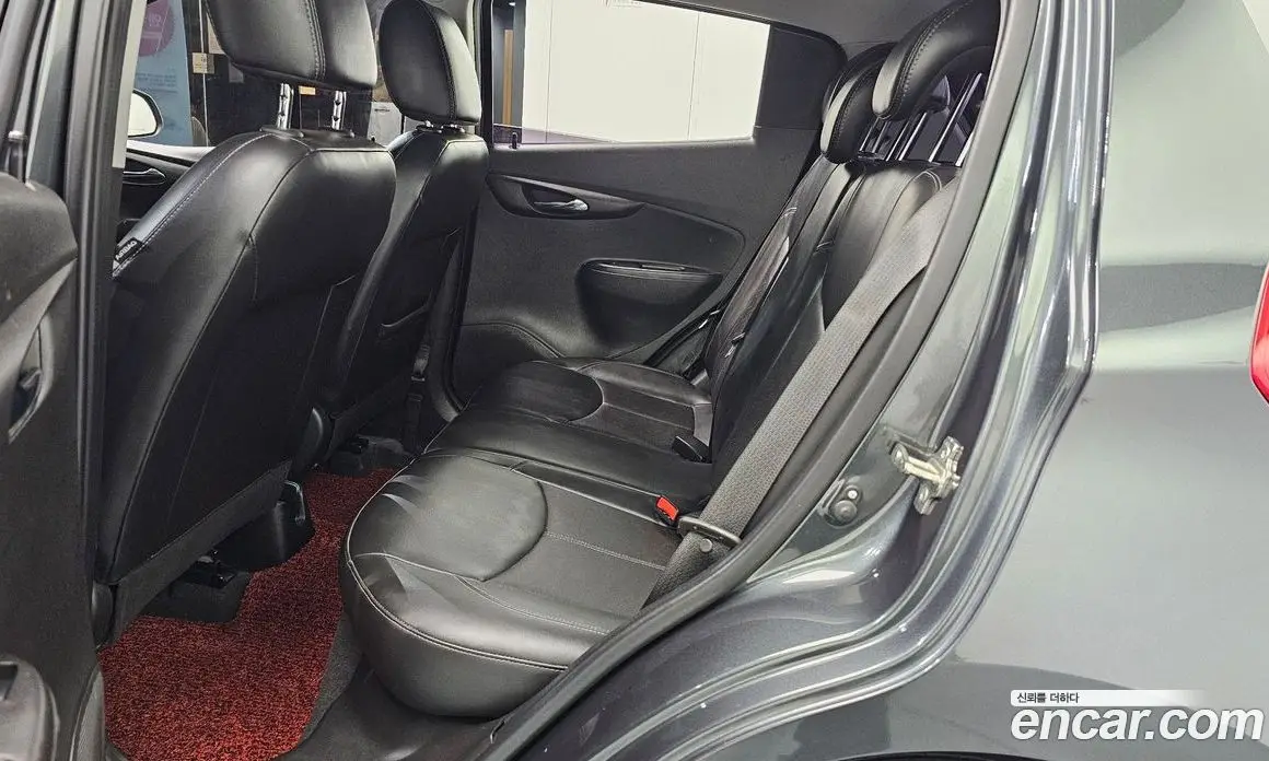 Chevrolet Spark 2017 1.0 автомат (гидро), фото 18