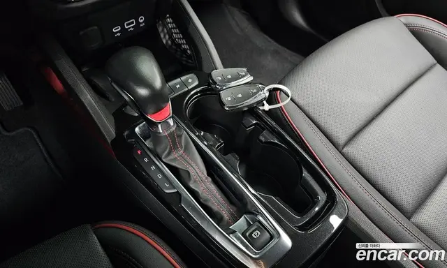 Chevrolet TrailBlazer 2021 1.3 автомат (гидро), миниатюра 12