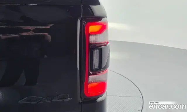 Dodge Ram Pick Up 2020 5.7 автомат (гидро), миниатюра 9 Dodge Ram Pick Up 2020 5.7 автомат (гидро), миниатюра 9
