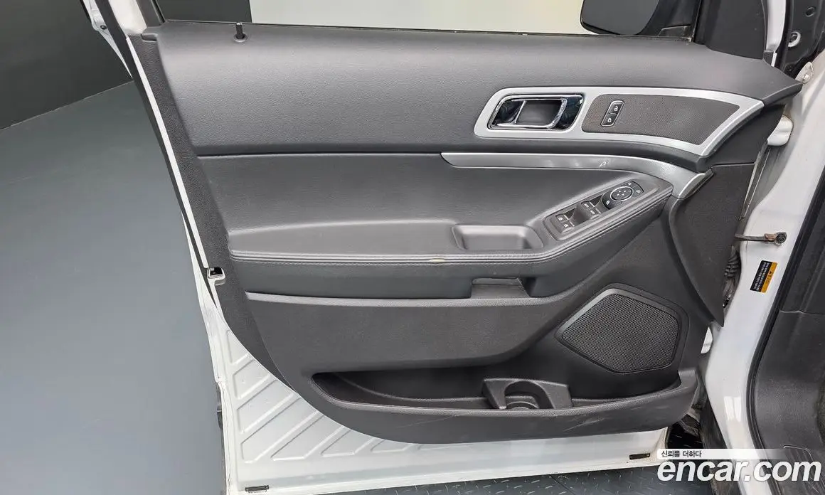Ford Explorer 2014 2.0 автомат (гидро), фото 14 Ford Explorer 2014 2.0 автомат (гидро), фото 14