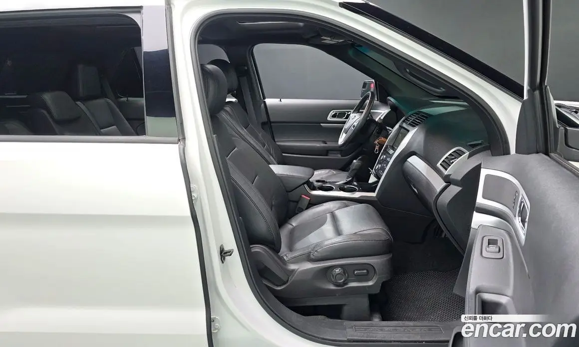Ford Explorer 2014 2.0 автомат (гидро), фото 17 Ford Explorer 2014 2.0 автомат (гидро), фото 17