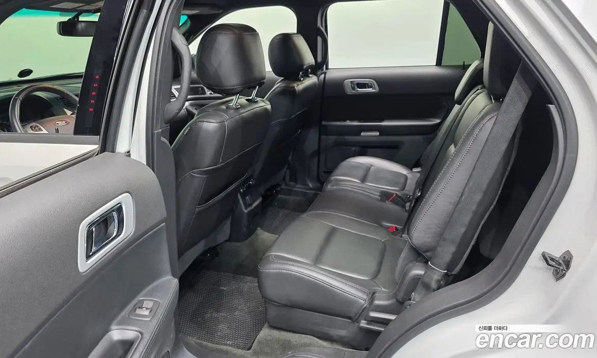 Ford Explorer 2014 2.0 автомат (гидро), фото 18 Ford Explorer 2014 2.0 автомат (гидро), фото 18