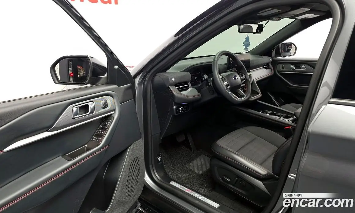 Ford Explorer 2024 2.3 автомат (гидро), фото 13
