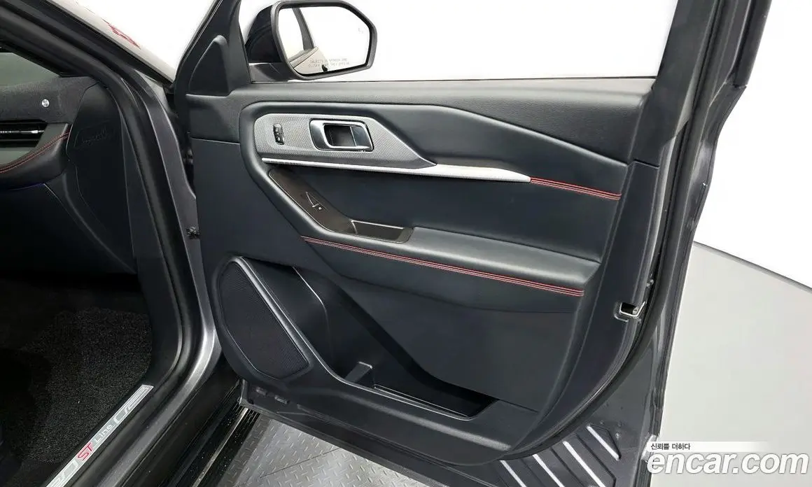 Ford Explorer 2024 2.3 автомат (гидро), фото 14