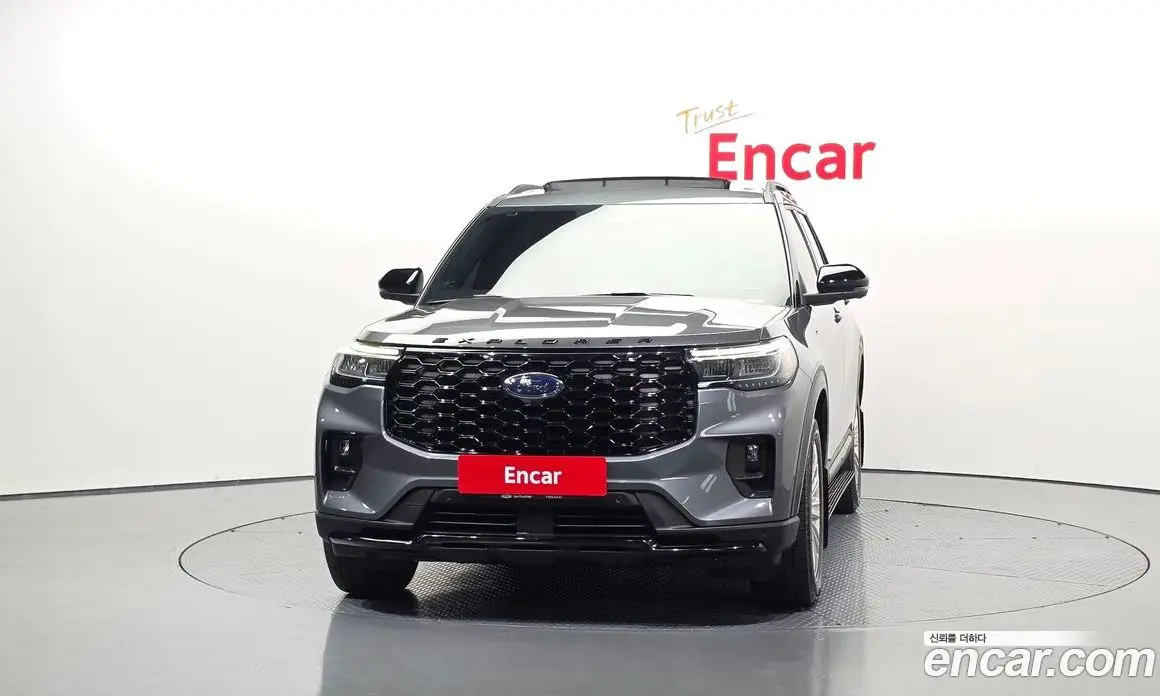 Ford Explorer 2024 2.3 автомат (гидро), фото 3