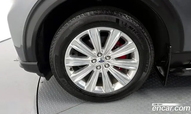Ford Explorer 2024 2.3 автомат (гидро), миниатюра 5