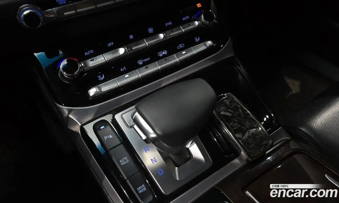 Genesis EQ900 2016 3.3 автомат (гидро), фото 12 Genesis EQ900 2016 3.3 автомат (гидро), фото 12