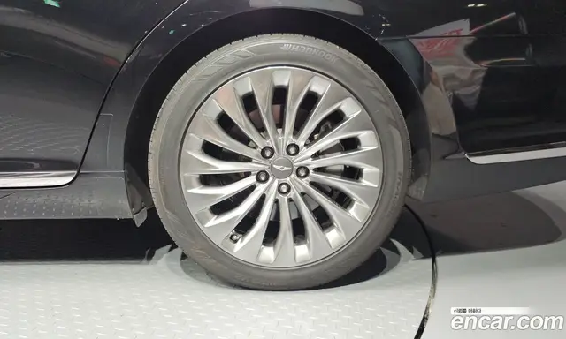 Genesis EQ900 2016 3.3 автомат (гидро), миниатюра 7 Genesis EQ900 2016 3.3 автомат (гидро), миниатюра 7