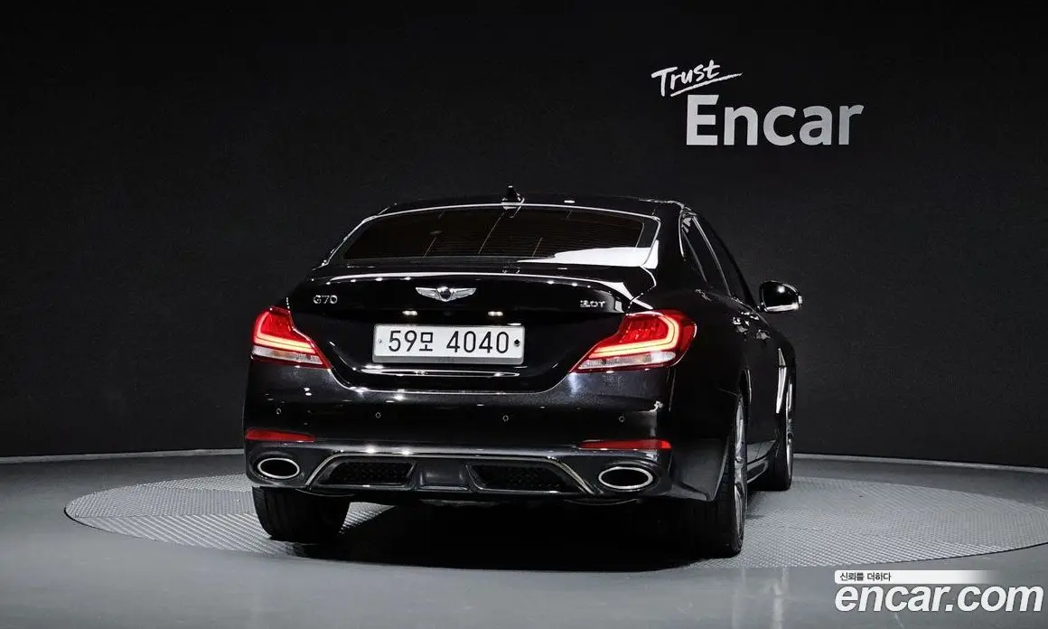 Genesis G70 2017 2.0 автомат (гидро), фото 4 Genesis G70 2017 2.0 автомат (гидро), фото 4