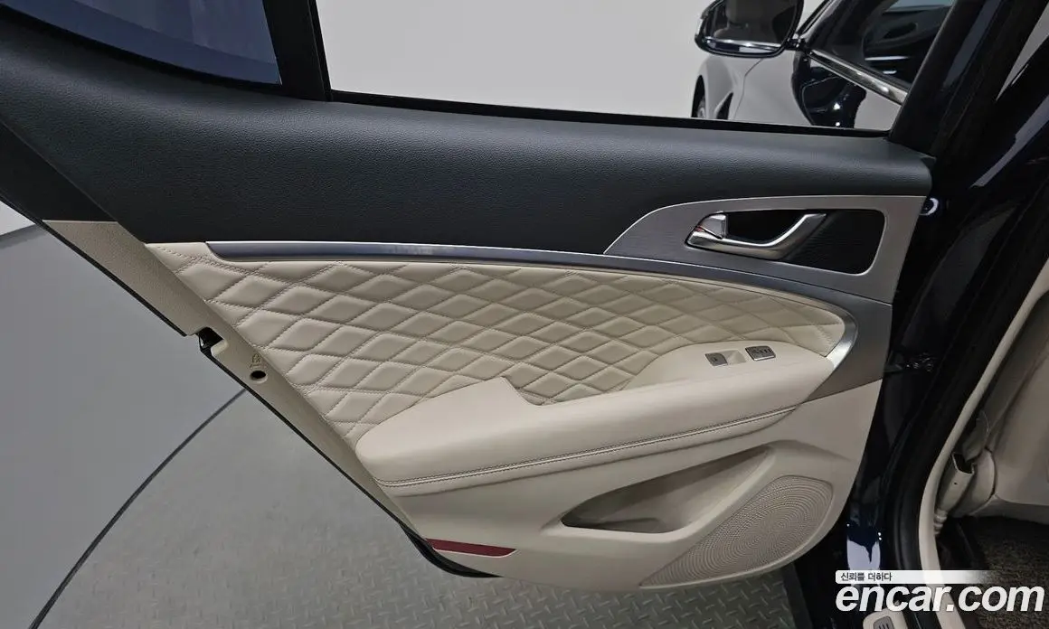 Genesis G70 2018 3.3 автомат (гидро), фото 14