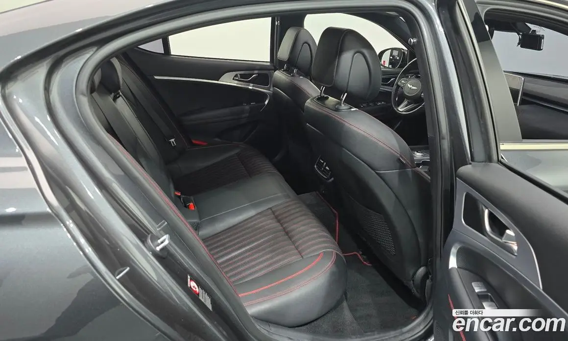 Genesis G70 2018 2.0 автомат (гидро), фото 17