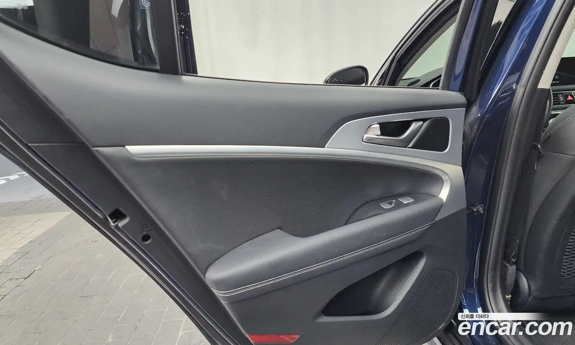 Genesis G70 2018 2.2 автомат (гидро), фото 15 Genesis G70 2018 2.2 автомат (гидро), фото 15