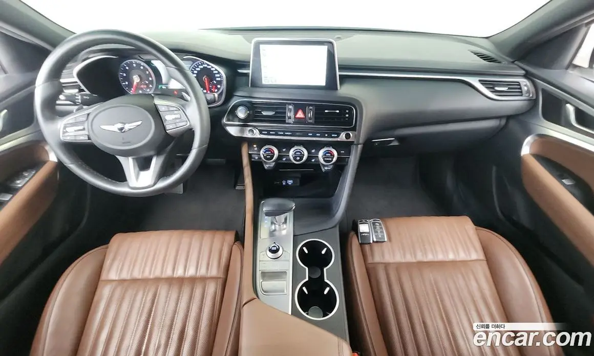 Genesis G70 2019 2.0 автомат (гидро), фото 10 Genesis G70 2019 2.0 автомат (гидро), фото 10