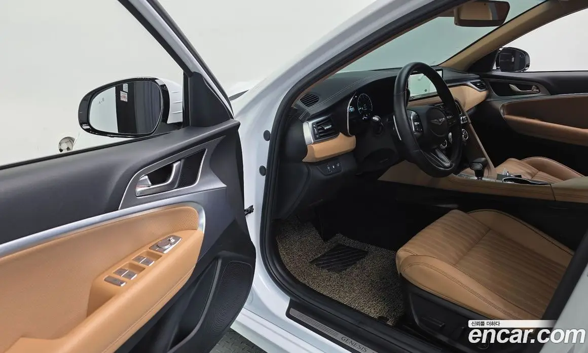 Genesis G70 2022 2.0 автомат (гидро), фото 18