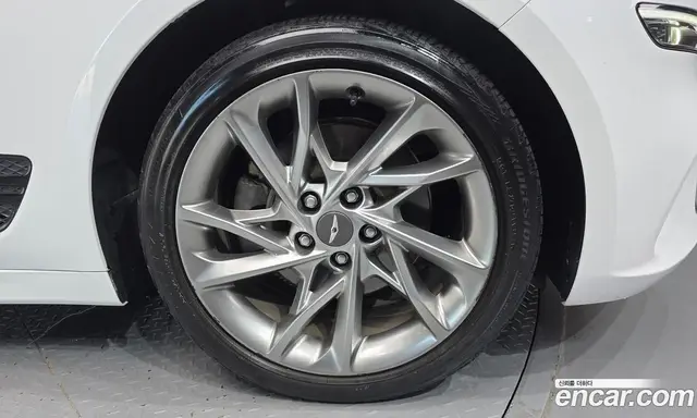 Genesis G70 2022 2.0 автомат (гидро), миниатюра 7