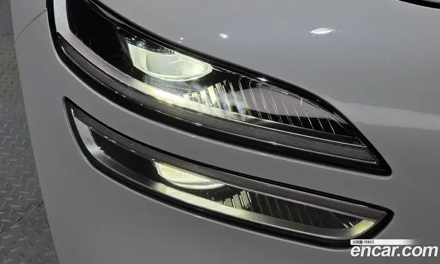 Genesis G70 2022 2.0 автомат (гидро), миниатюра 8