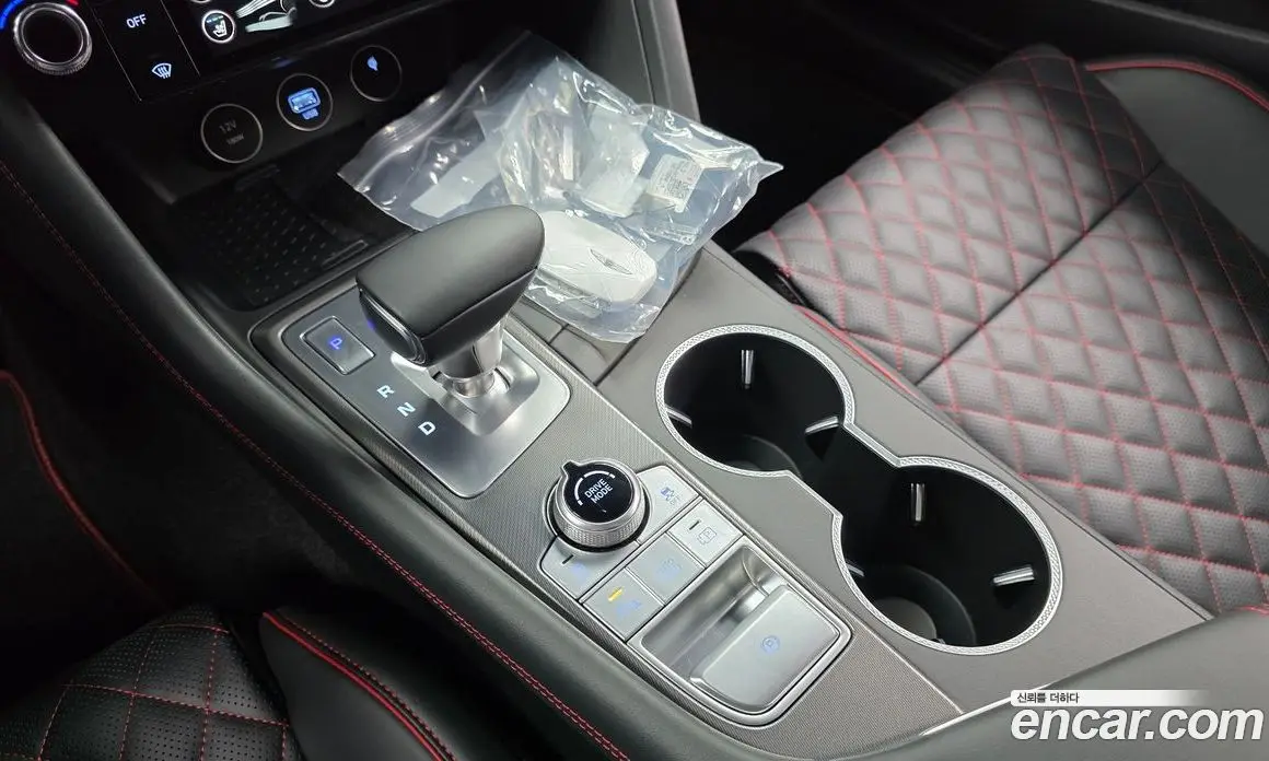 Genesis G70 2024 3.3 автомат (гидро), фото 12 Genesis G70 2024 3.3 автомат (гидро), фото 12