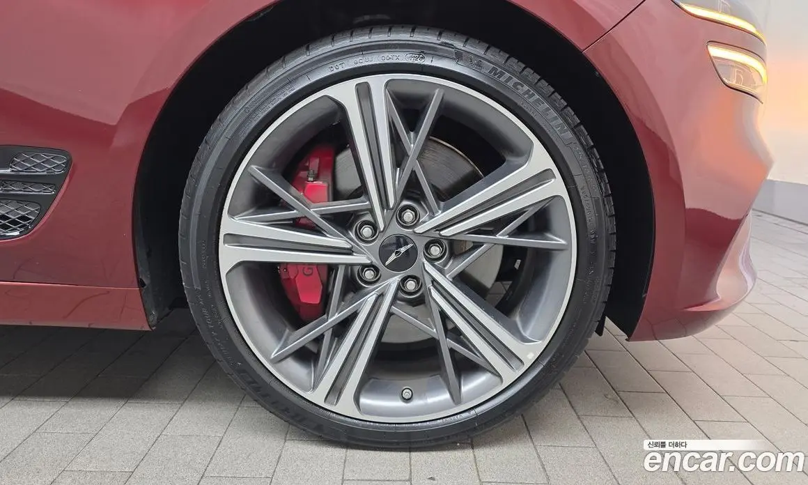 Genesis G70 2024 3.3 автомат (гидро), фото 7 Genesis G70 2024 3.3 автомат (гидро), фото 7