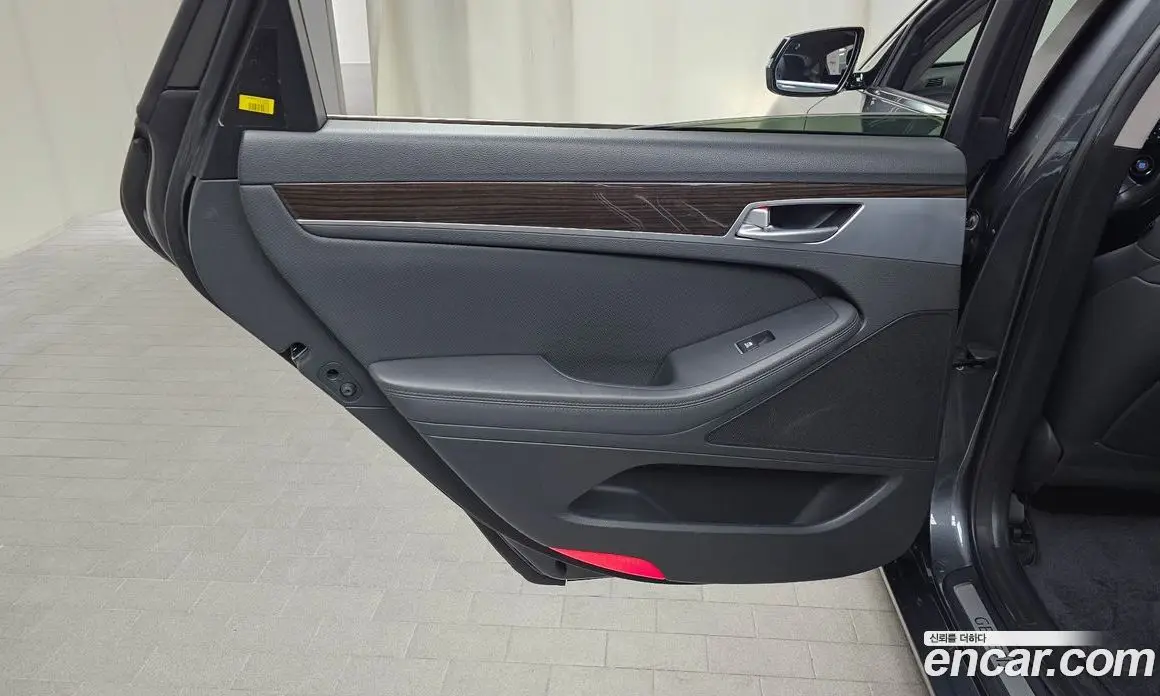 Genesis G80 2016 3.3 автомат (гидро), фото 15