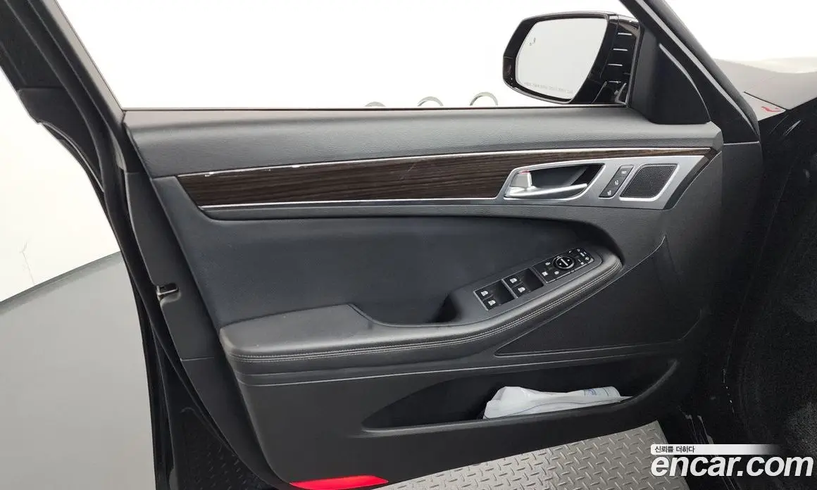 Genesis G80 2019 3.3 автомат (гидро), фото 14 Genesis G80 2019 3.3 автомат (гидро), фото 14