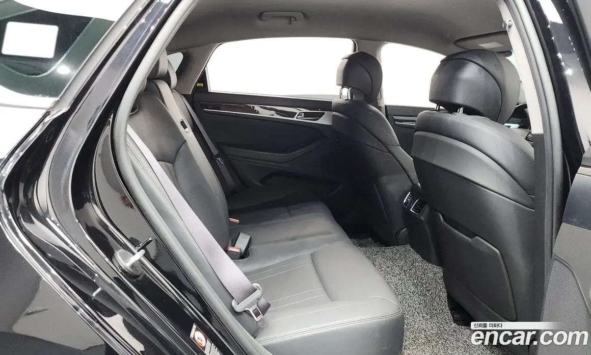 Genesis G80 2019 3.3 автомат (гидро), фото 16 Genesis G80 2019 3.3 автомат (гидро), фото 16