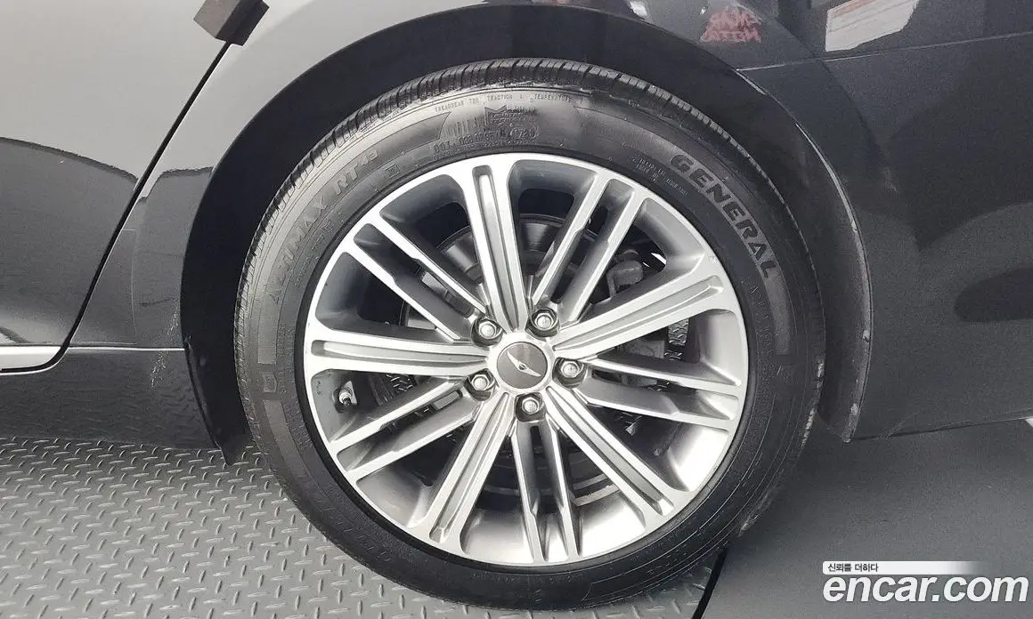 Genesis G80 2019 3.3 автомат (гидро), фото 7 Genesis G80 2019 3.3 автомат (гидро), фото 7