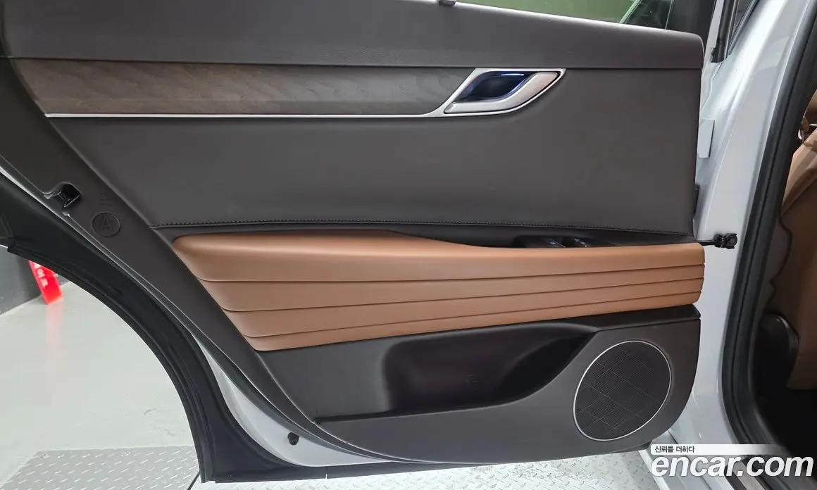 Genesis G80 2022 2.5 автомат (гидро), фото 15